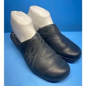 Clarks Bendable Blue Slide On Leather Sandals Size 7.5 Comfort Shoes